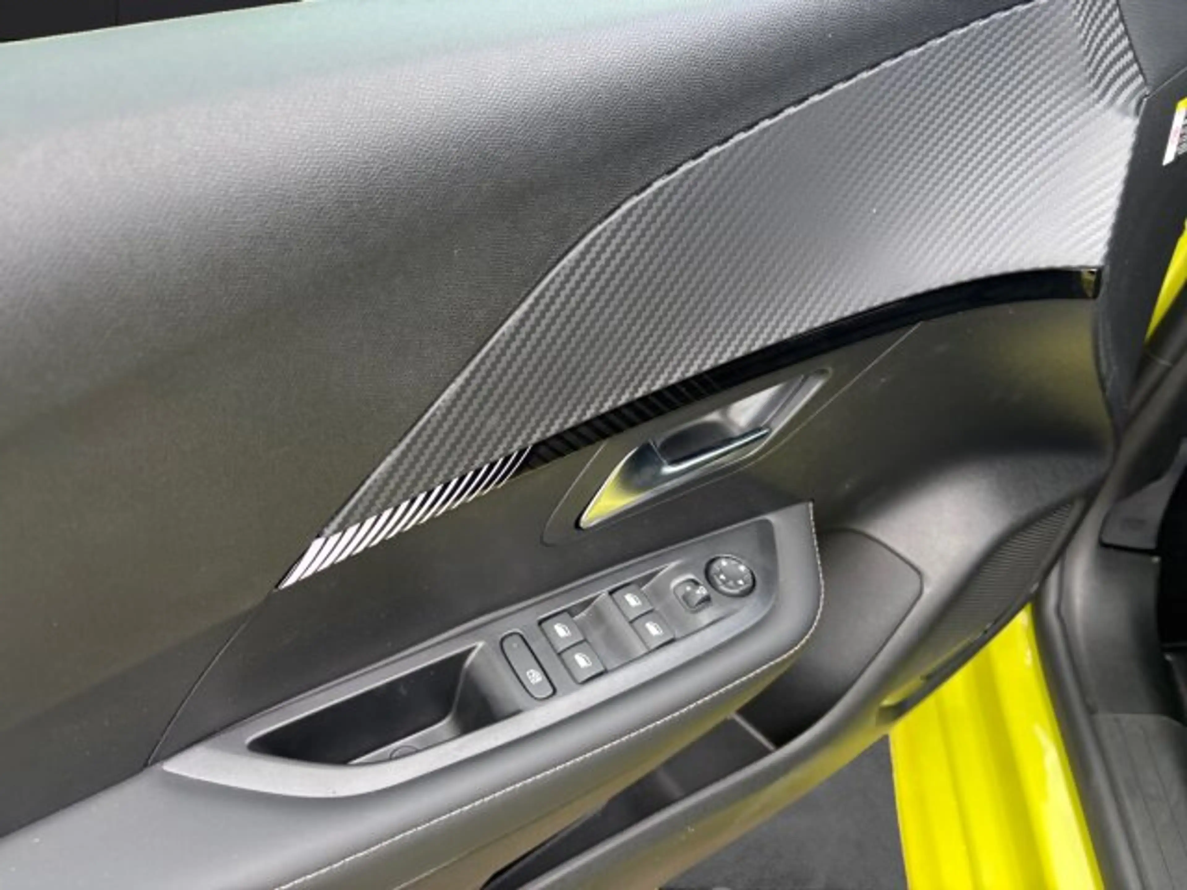 Peugeot 208 208 ALLURE 100 +360°Kamera+Navigation+LED+ — photo 7