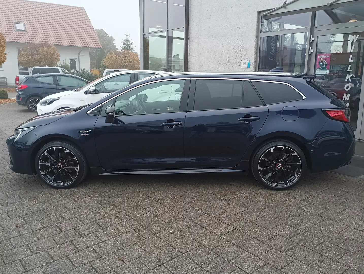 Toyota Corolla 2.0 TS * GR Sport * Kamera * Sensoren Blau - 2