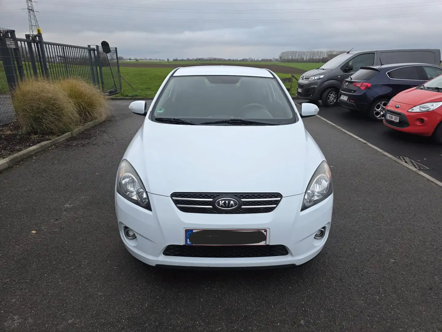 Kia ProCeed / pro_cee'd Pro_Cee'd 1.6 CRDi*AIRCO*RADIO*PREMIER PROPRIO Wit - 2