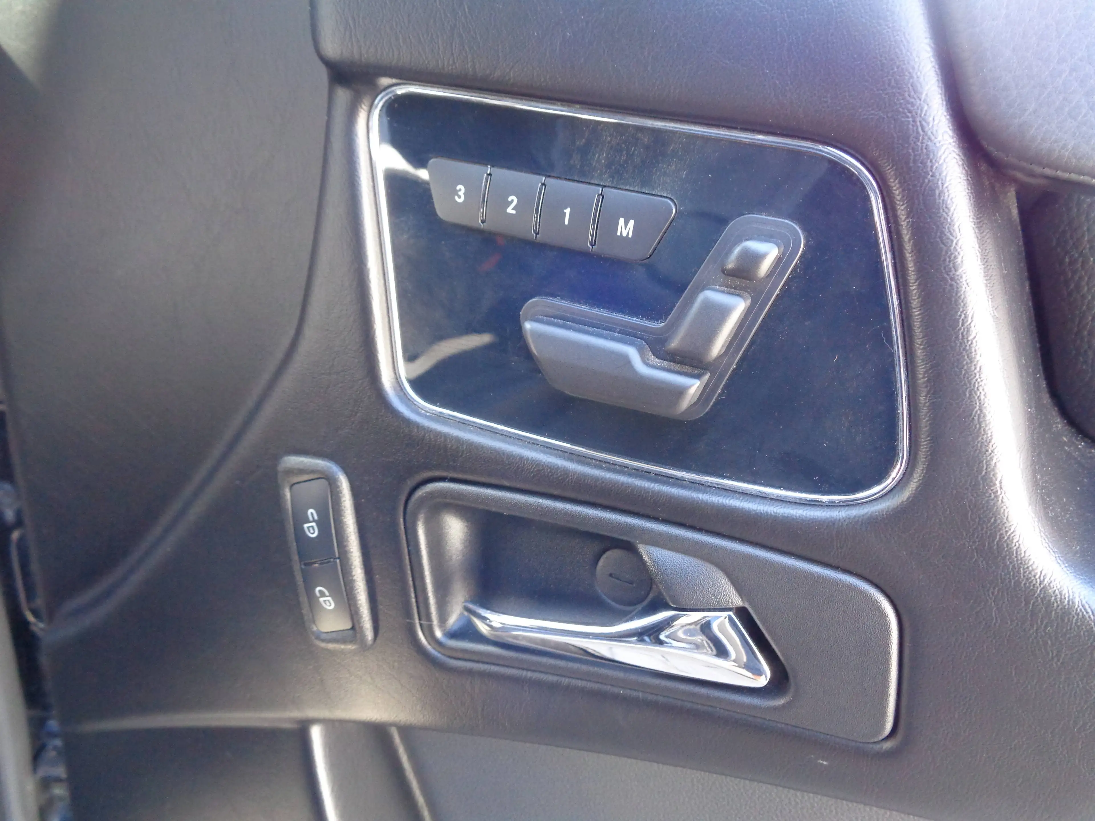 Mercedes-Benz G 500 G 500 Sportpaket Fond TV Harman — photo 14
