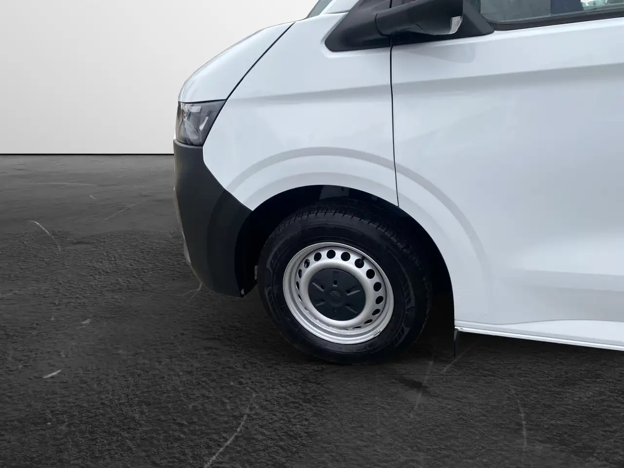 Volkswagen T7 Transporter Kasten 2.0 TDI Automatik LR 6