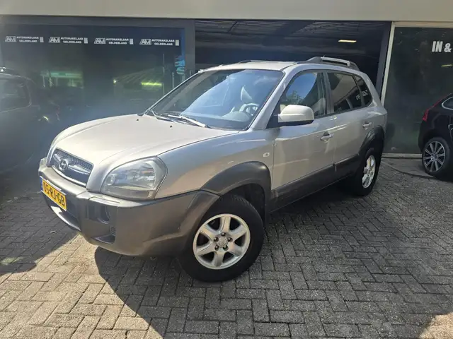 Hyundai TUCSON 2.0i Dynamic | NIEUWE APK |3/6 OF 12 MND GARANTIE