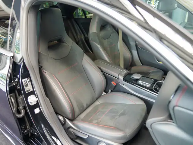 Mercedes-Benz CLA view 8