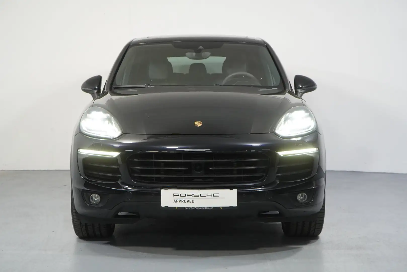 Porsche Cayenne S e-Hybrid II FL Schwarz - 2