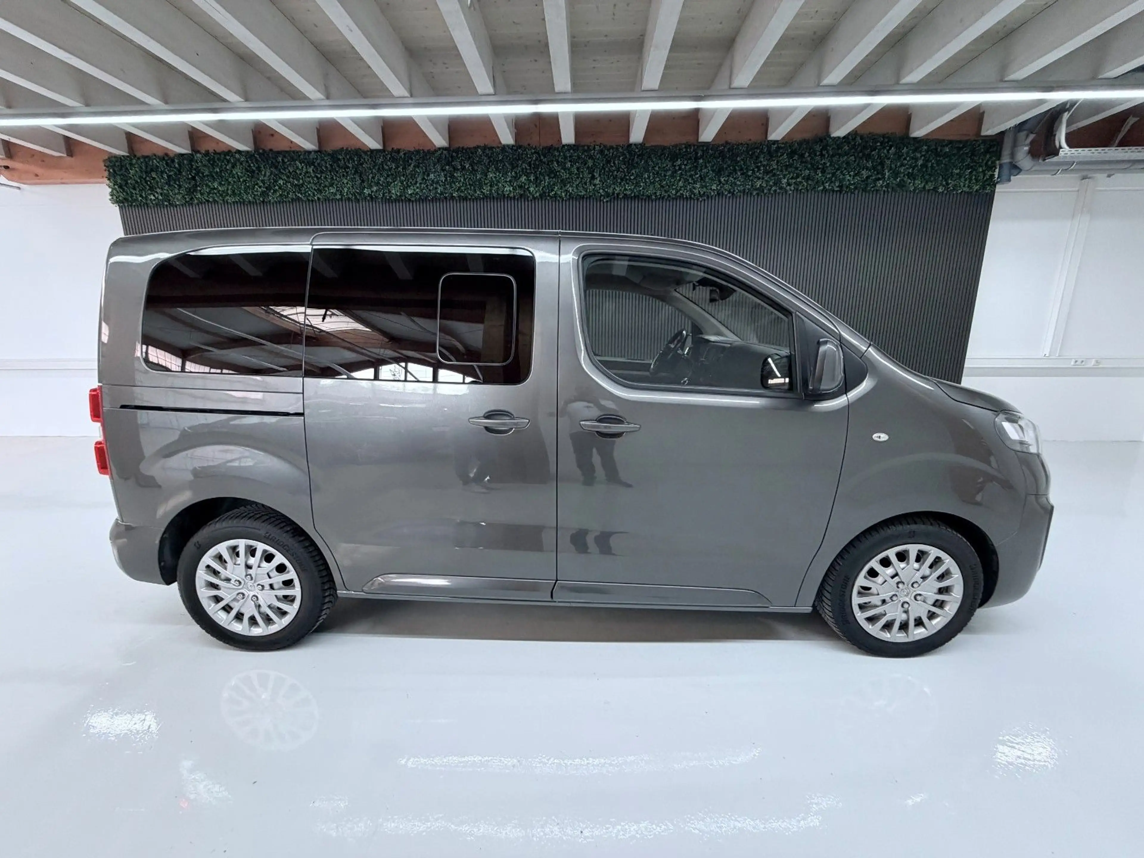 Opel Zafira Life 2.0d Edition S Head Up Kamera AHK — photo 8
