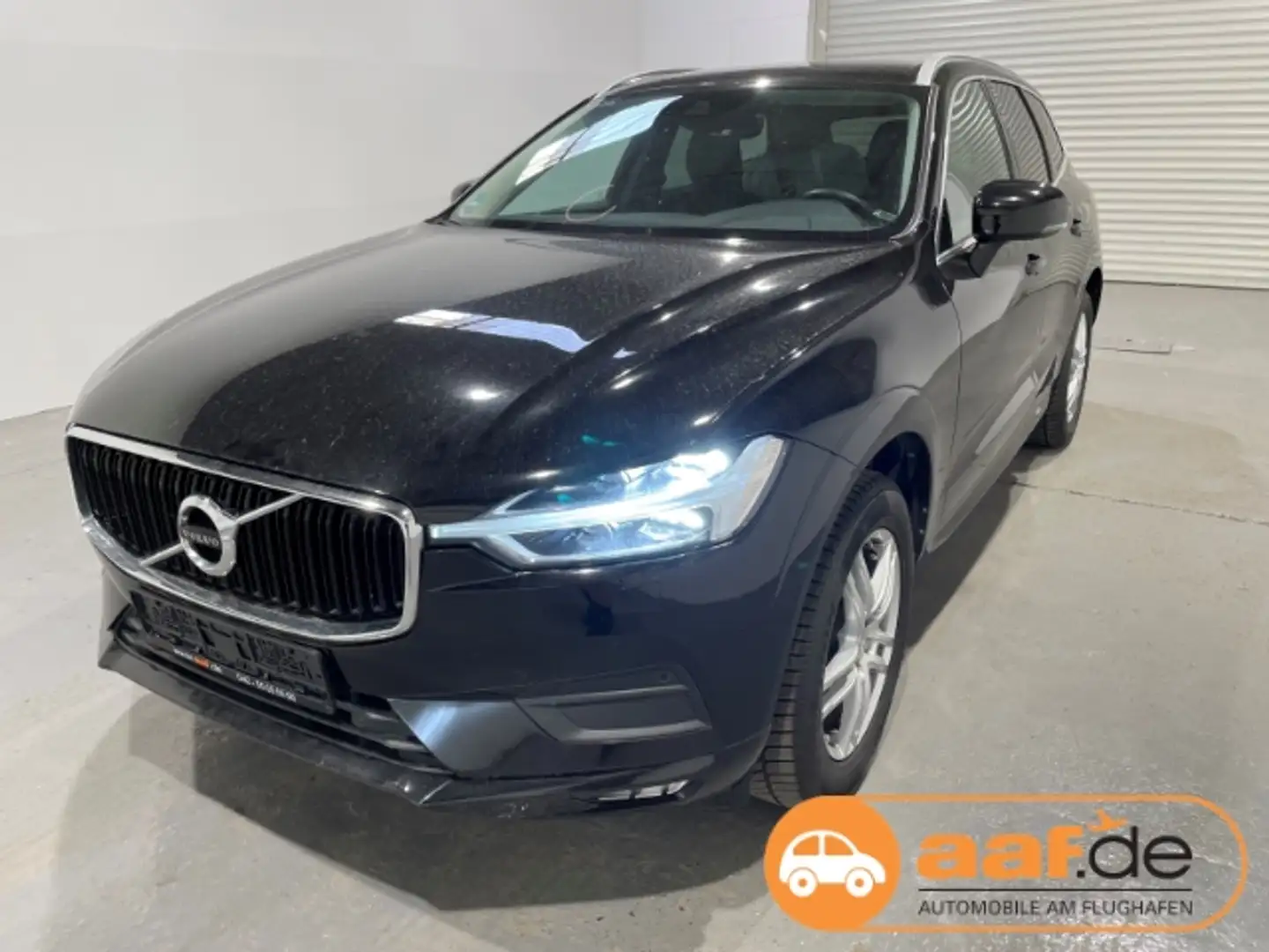 Volvo XC60 D4 Momentum Pro Automatik EU6d-T LED Navi Schwarz - 1