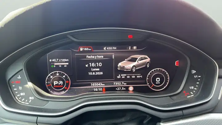 Audi A4 2019, foto 23