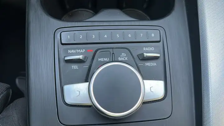 Audi A4 2019, foto 24