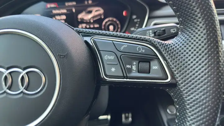 Audi A4 2019, foto 21