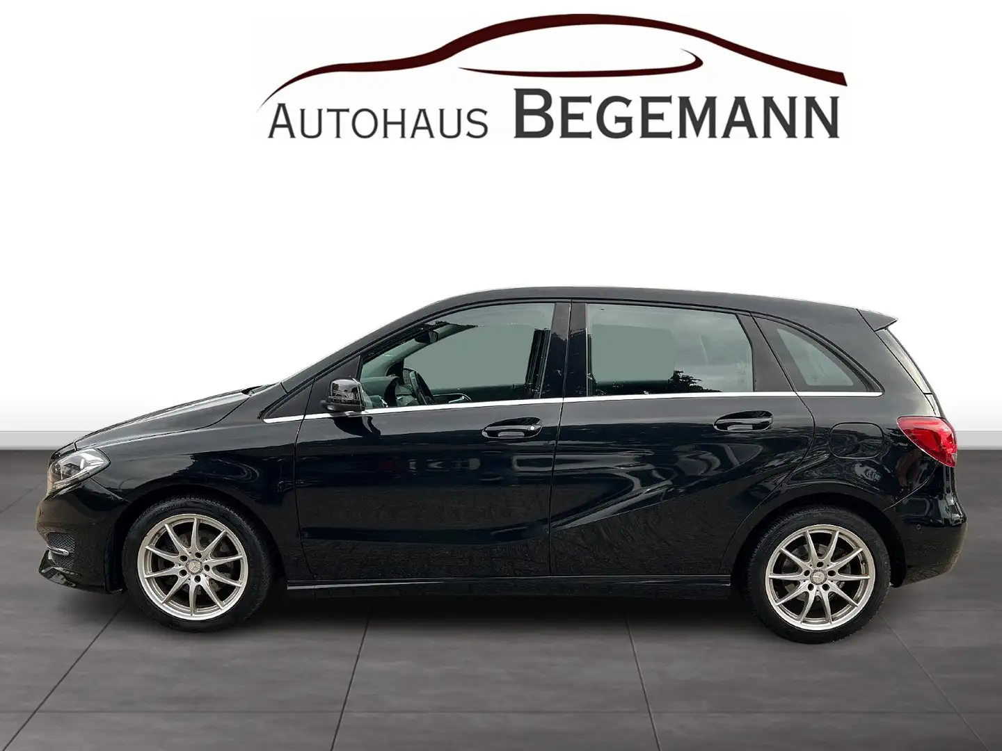 Mercedes-Benz B 180 AHK SHZ "Hagelschaden" Schwarz - 2