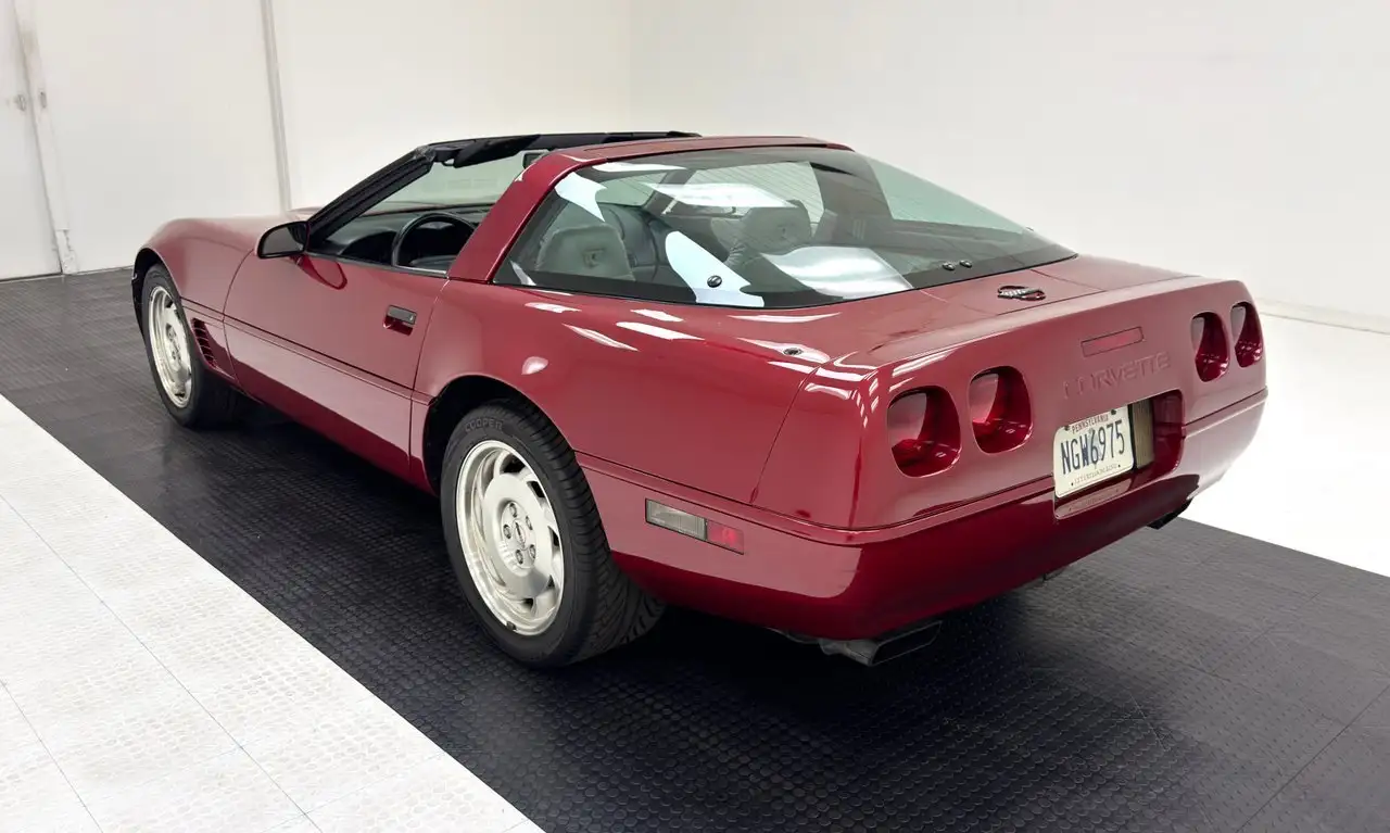 Chevrolet Corvette Coupe, foto 6