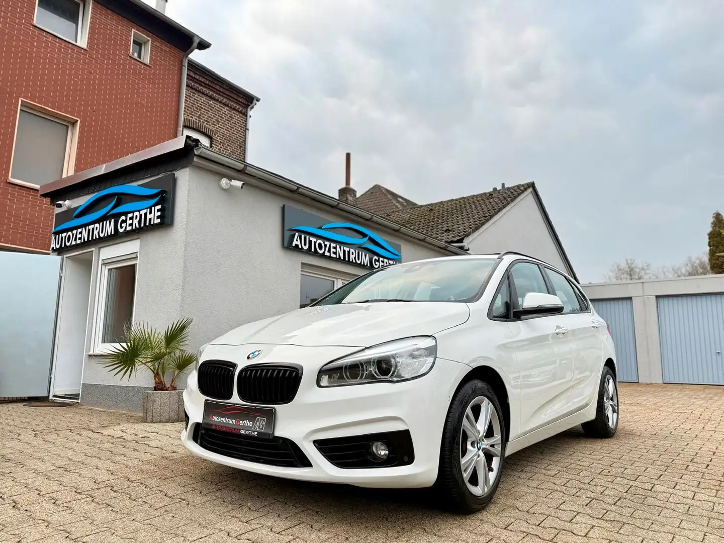 BMW 220 220i 2 Active Tourer Sport *Automatik*Panorama* Blanco - 1