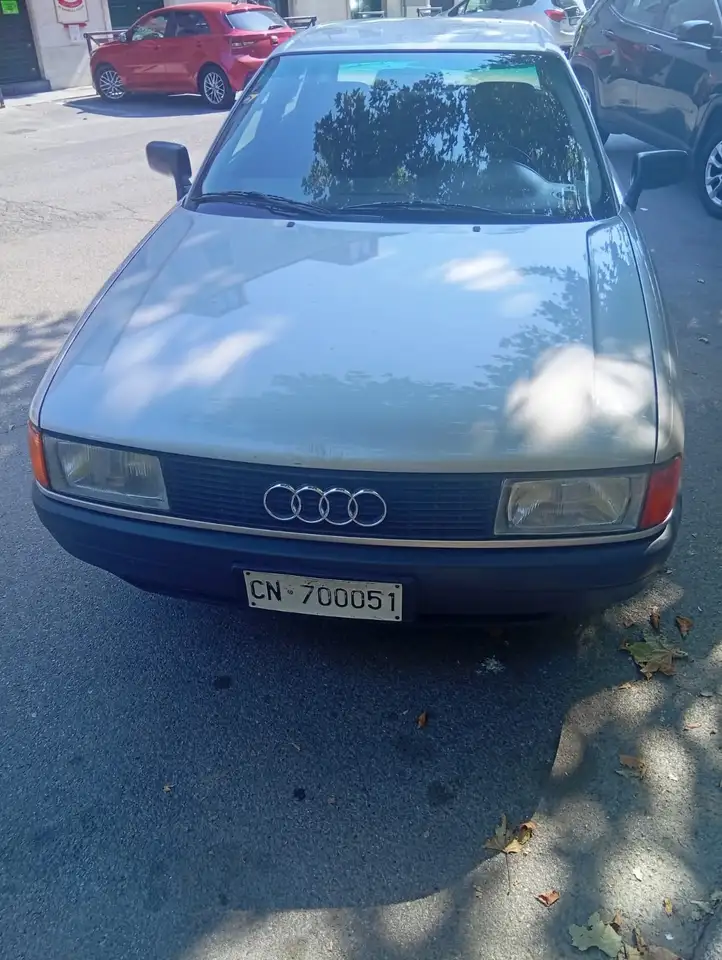 Audi 80 1.8 S, foto 1