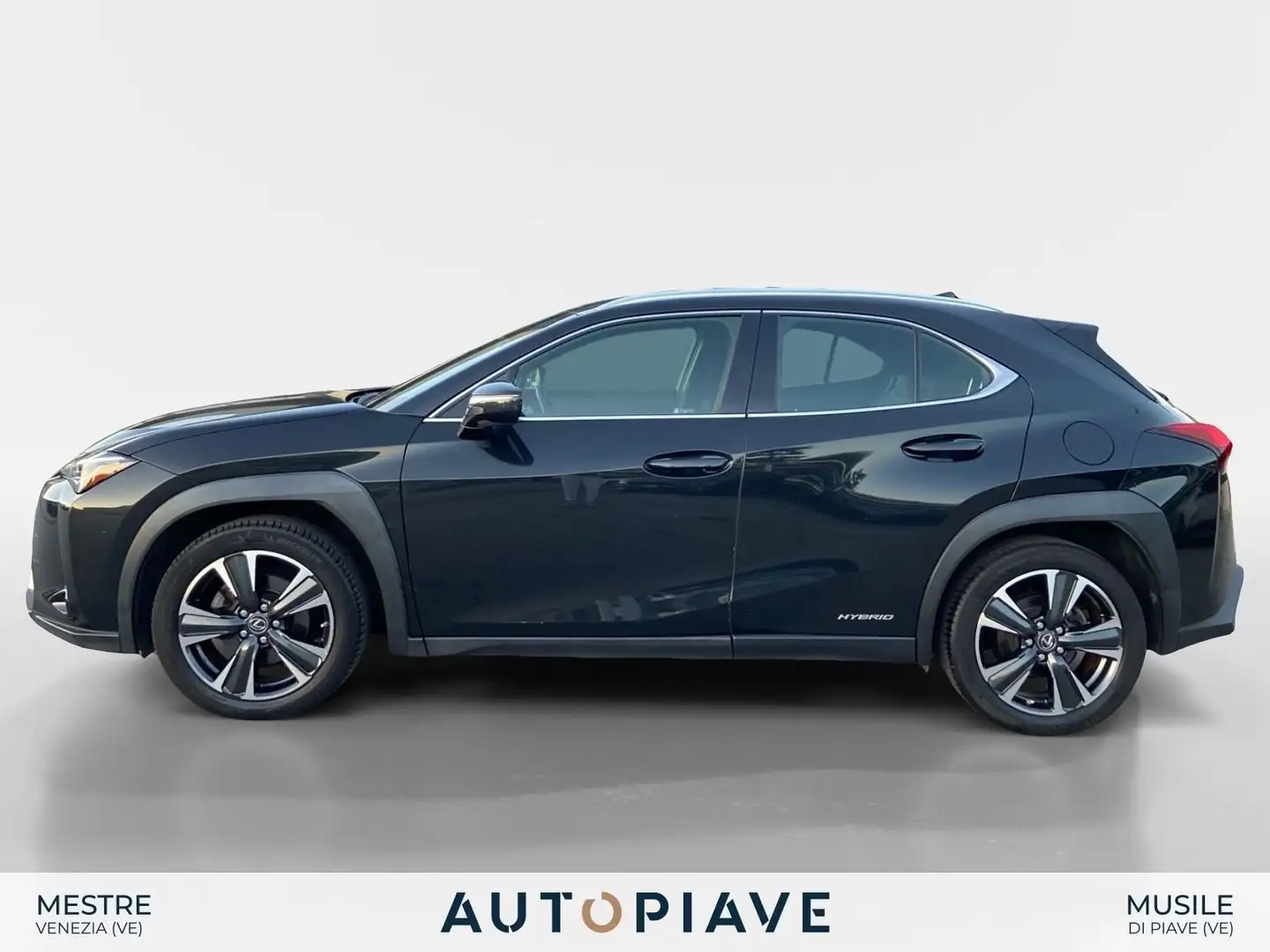 Lexus UX 250h UX Hybrid 4WD Business Zwart - 2