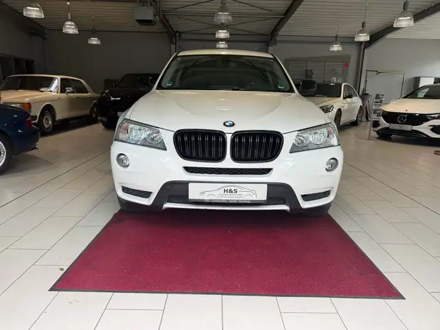 BMW X3 view 2