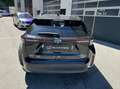 Toyota Yaris Cross **ALLRAD**GARANTIE**SERVICE** Schwarz - thumbnail 4