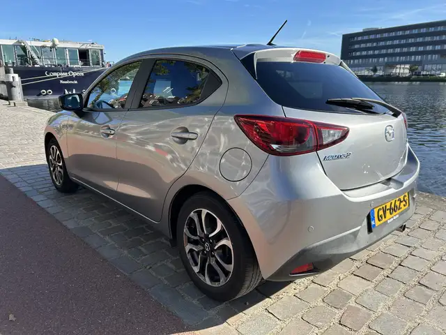 Mazda Mazda2 view 5