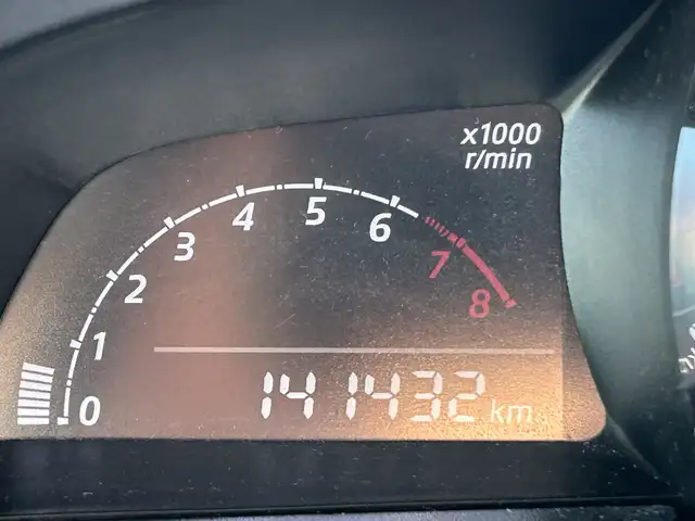 Mazda Mazda2 view 8