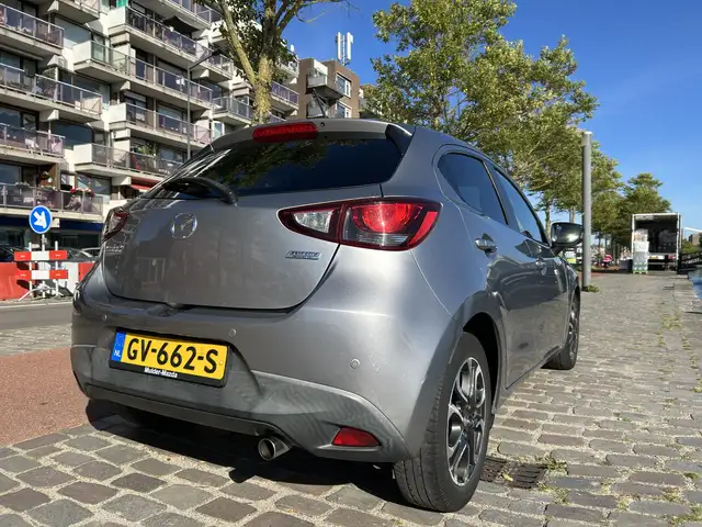 Mazda Mazda2 view 2