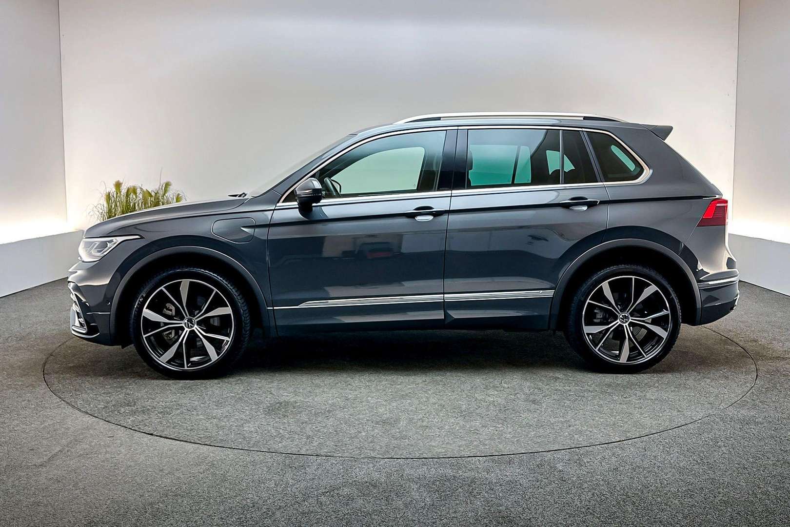 Volkswagen TIGUAN E-Hybrid R-Line - - Joinsteer - #4