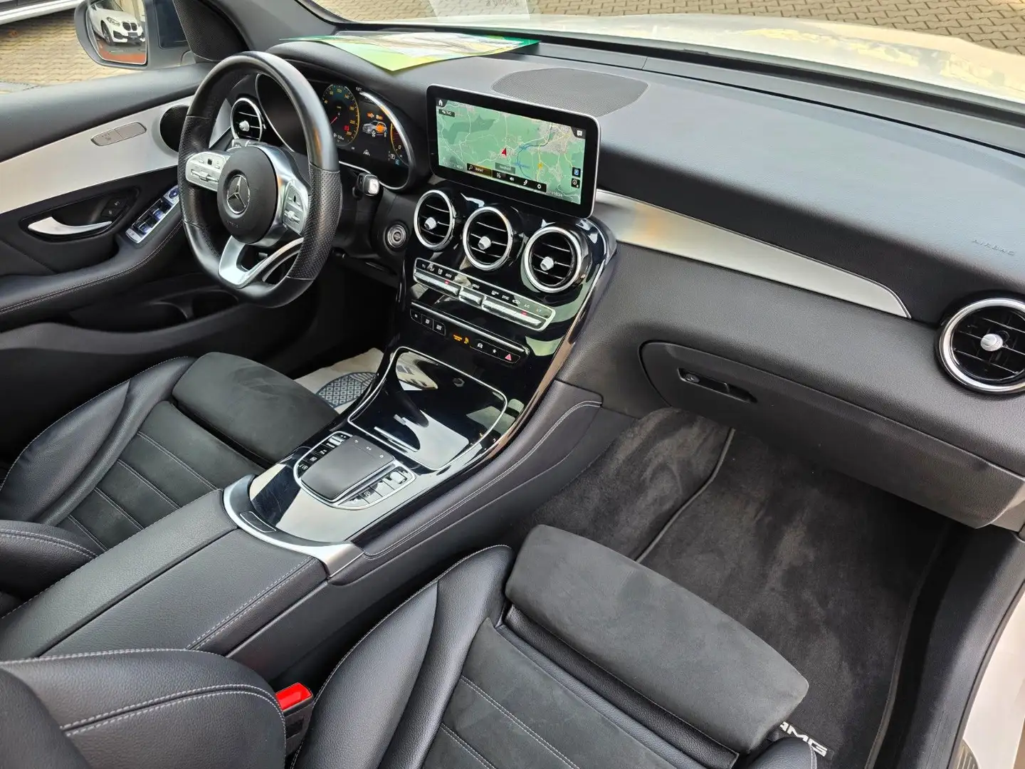 Mercedes-Benz GLC 220 d 4Matic AMG Line/Panorama/LED/Kamera Blanc - 2