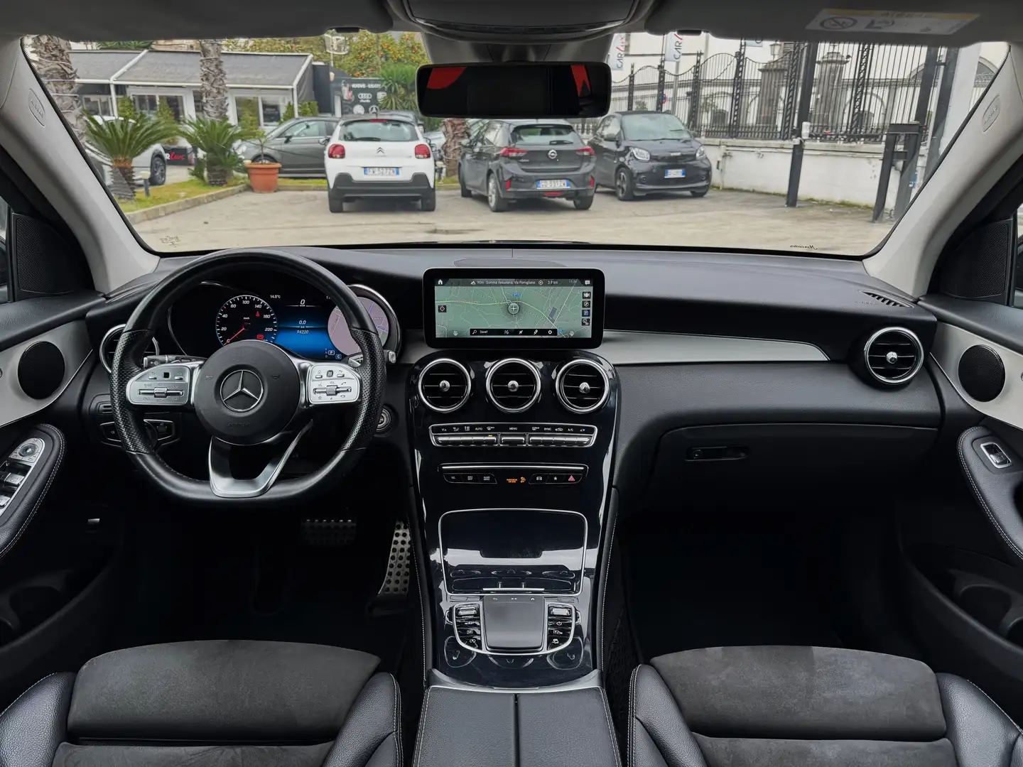 Mercedes-Benz GLC 200 d Premium AMG 4MATIC SOSPENSIONI LED CAM Nero - 2