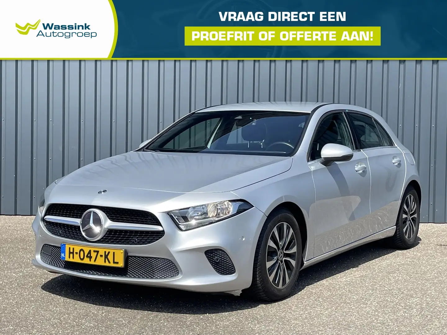 Mercedes-Benz A 180 A180 Business Solution Automaat | Navigatie | Lich Grijs - 1