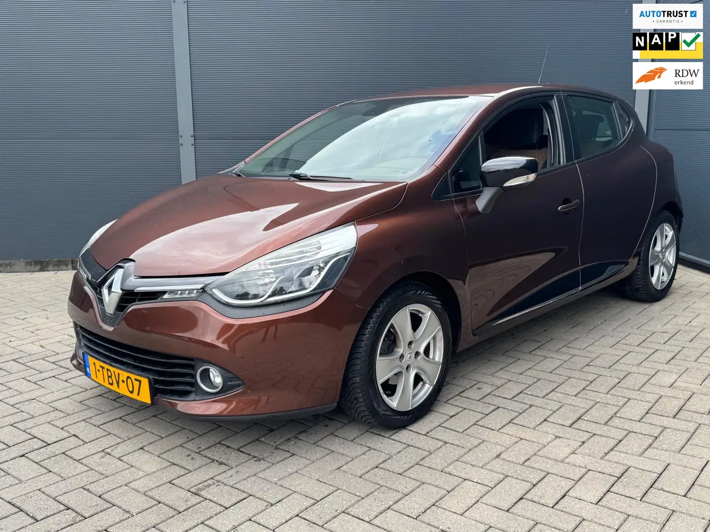 Renault Clio 0.9 TCe Dynamique / Nap / Pdc Bruin - 1