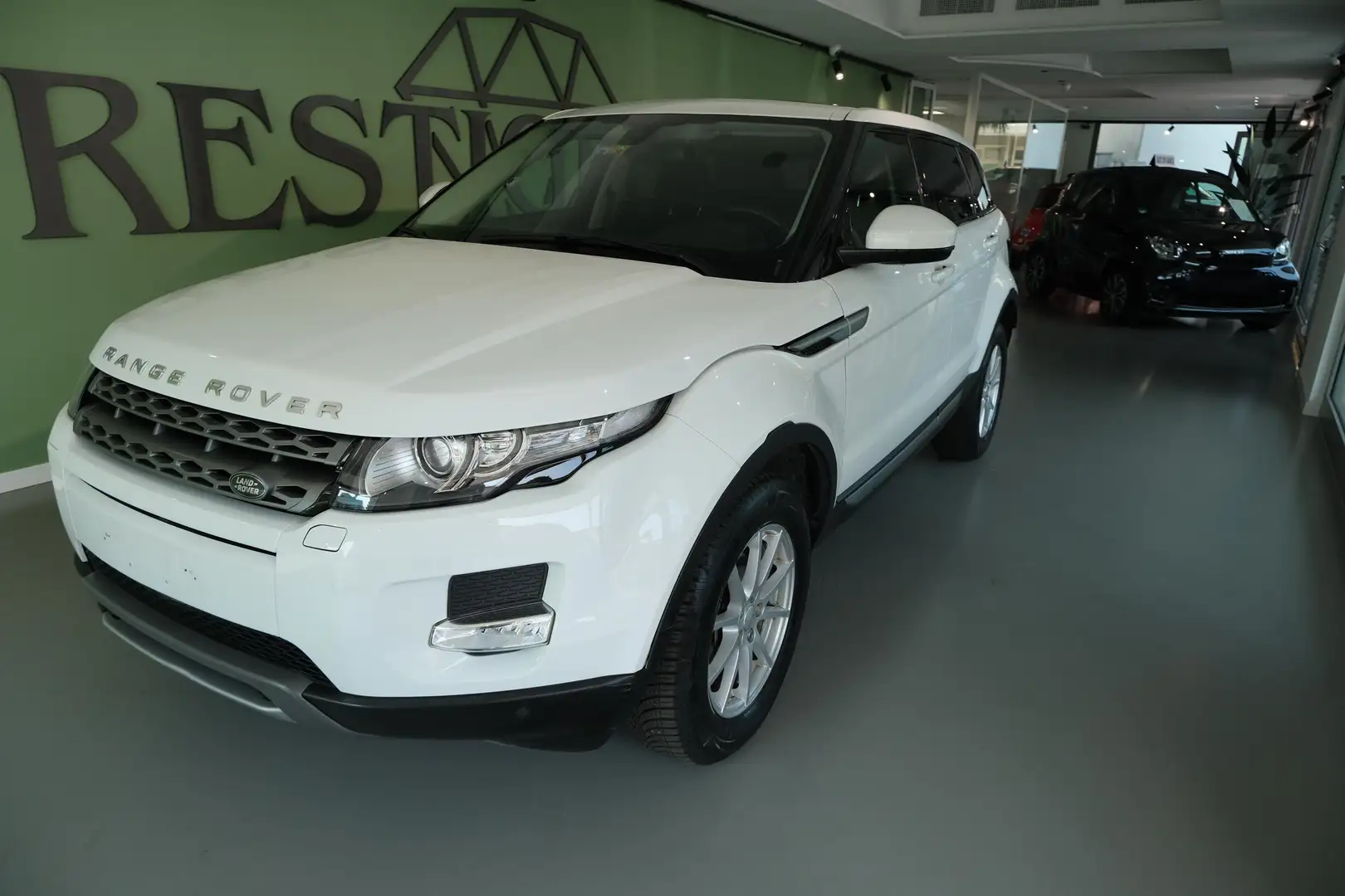 Land Rover Range Rover Evoque Range Rover Evoque 5p 2.2 td4 Dynamic 150cv auto 9 Bianco - 2