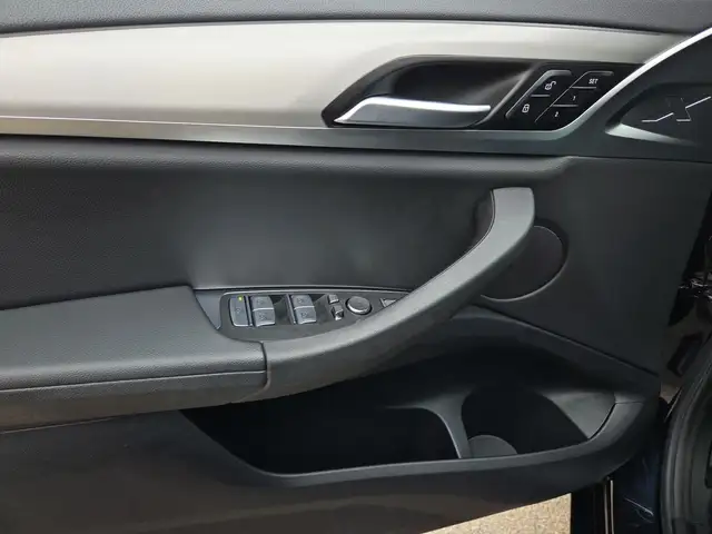 BMW Ix3 view 15