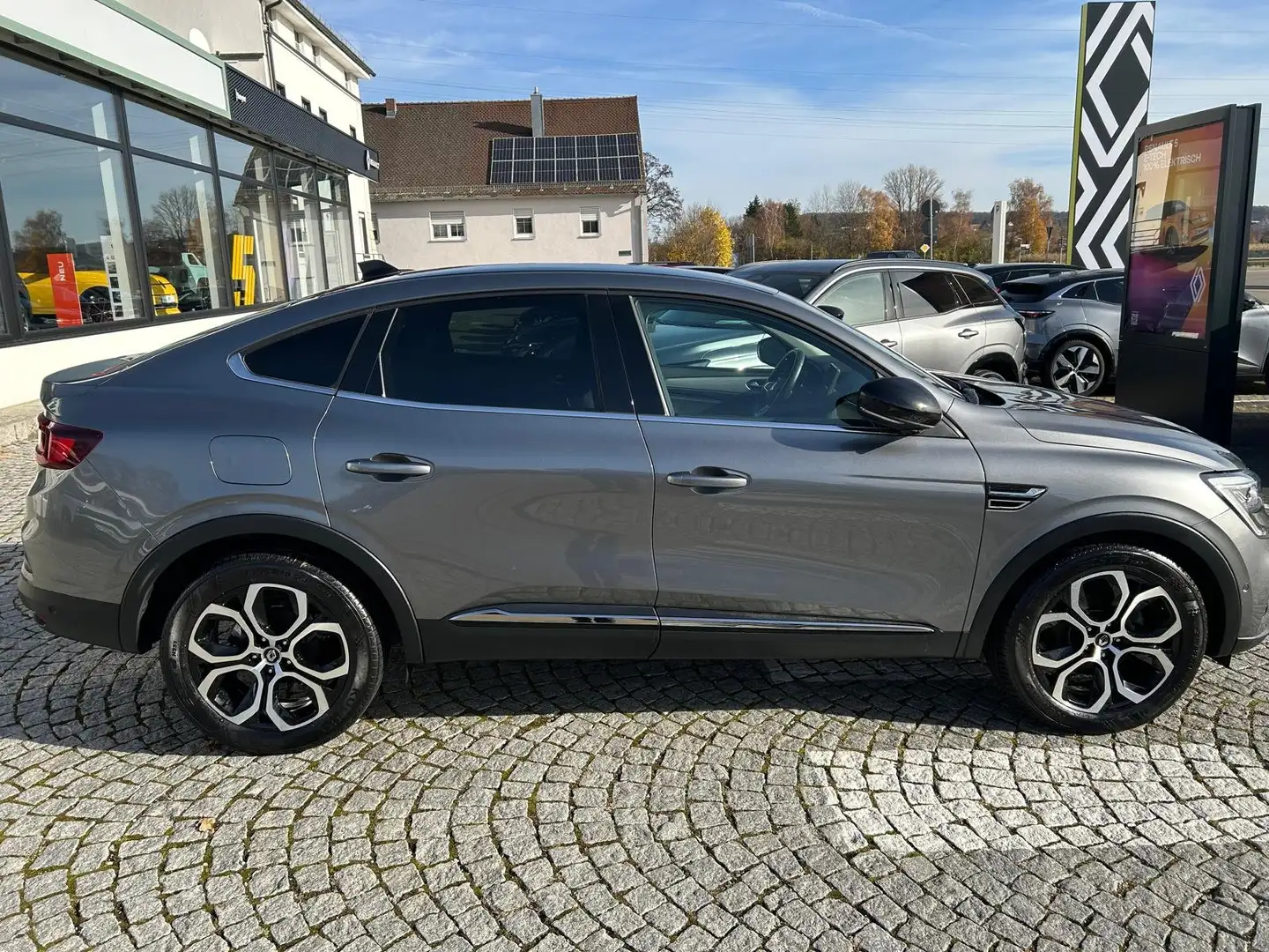 Renault Arkana Intens E-TECH 145 Grau - 2