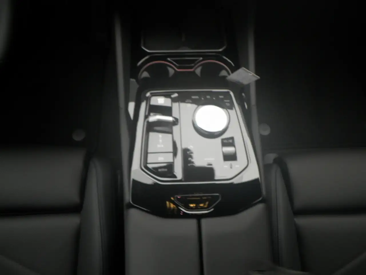 BMW 520 d Touring Sportpaket HUD AHK-klappbar AHK Navi Dig 12