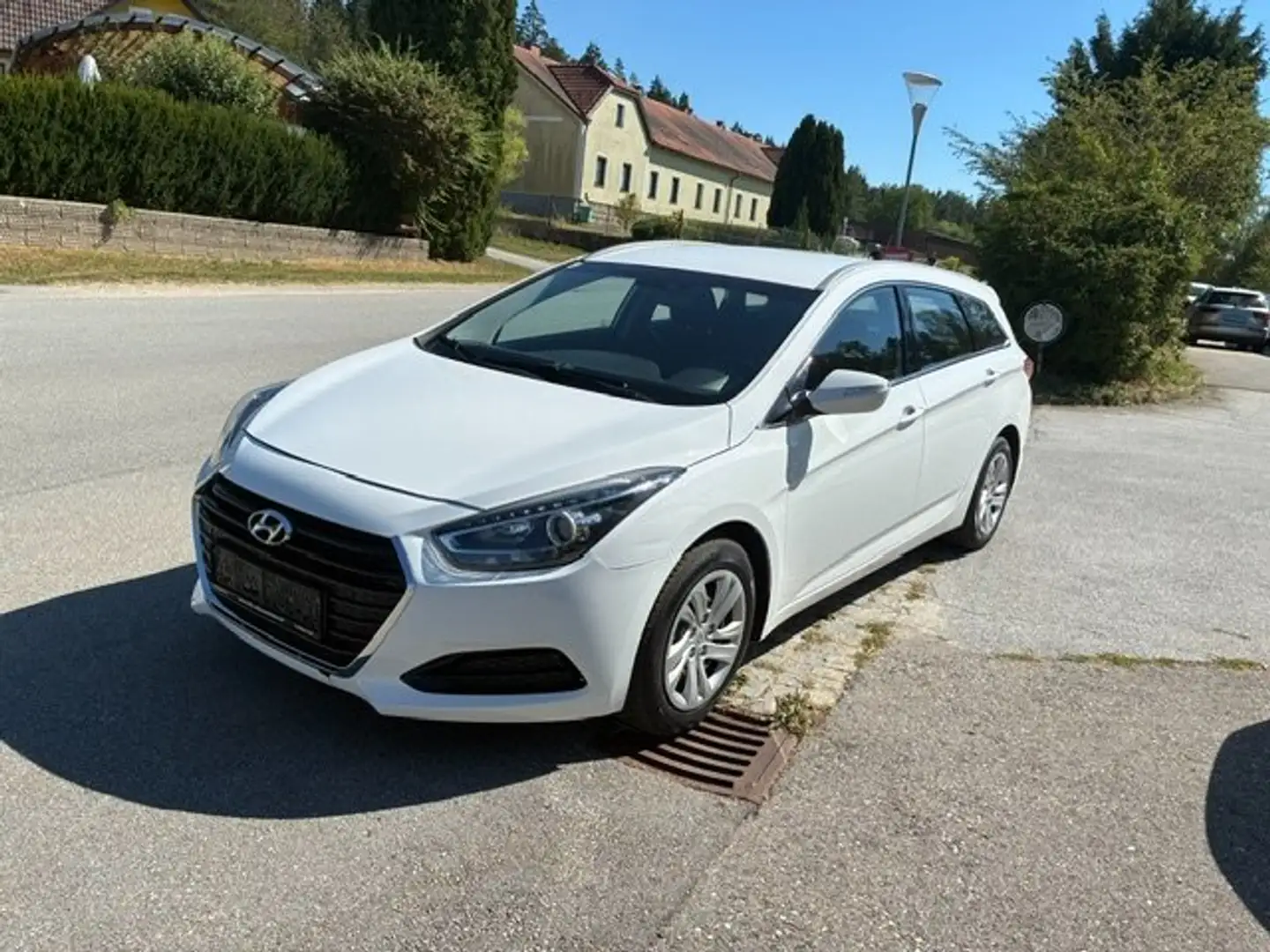 Hyundai i40 Weiß - 1
