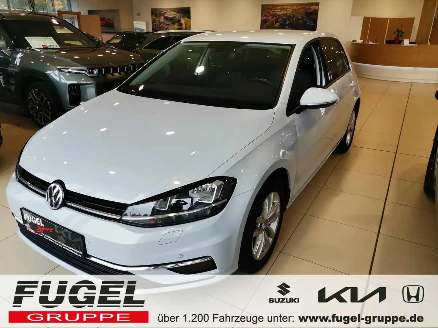 Volkswagen Golf 1.4 TSI Comfortline Winter|Navi|SHZ|PDC|Klimaaut. Silber - 1