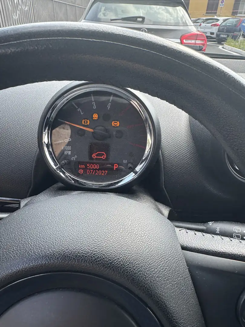 MINI Cooper D Aut. Noir - 1