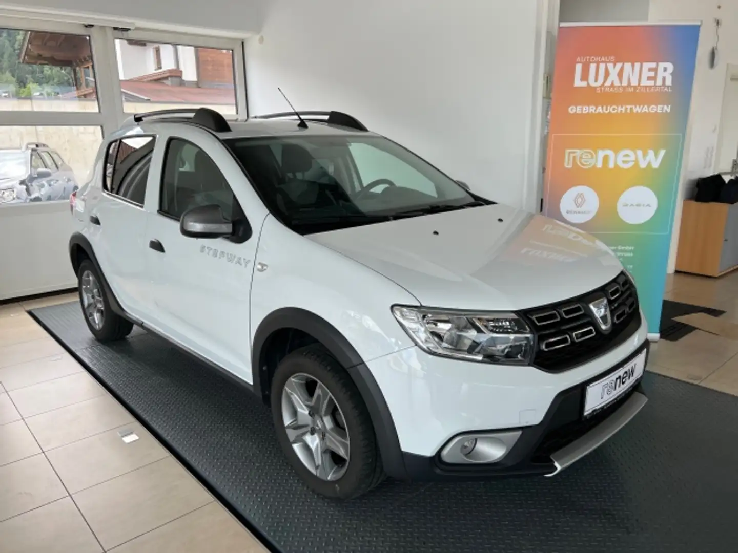 Dacia Sandero SanderoStepWayTCE90 Wit - 1