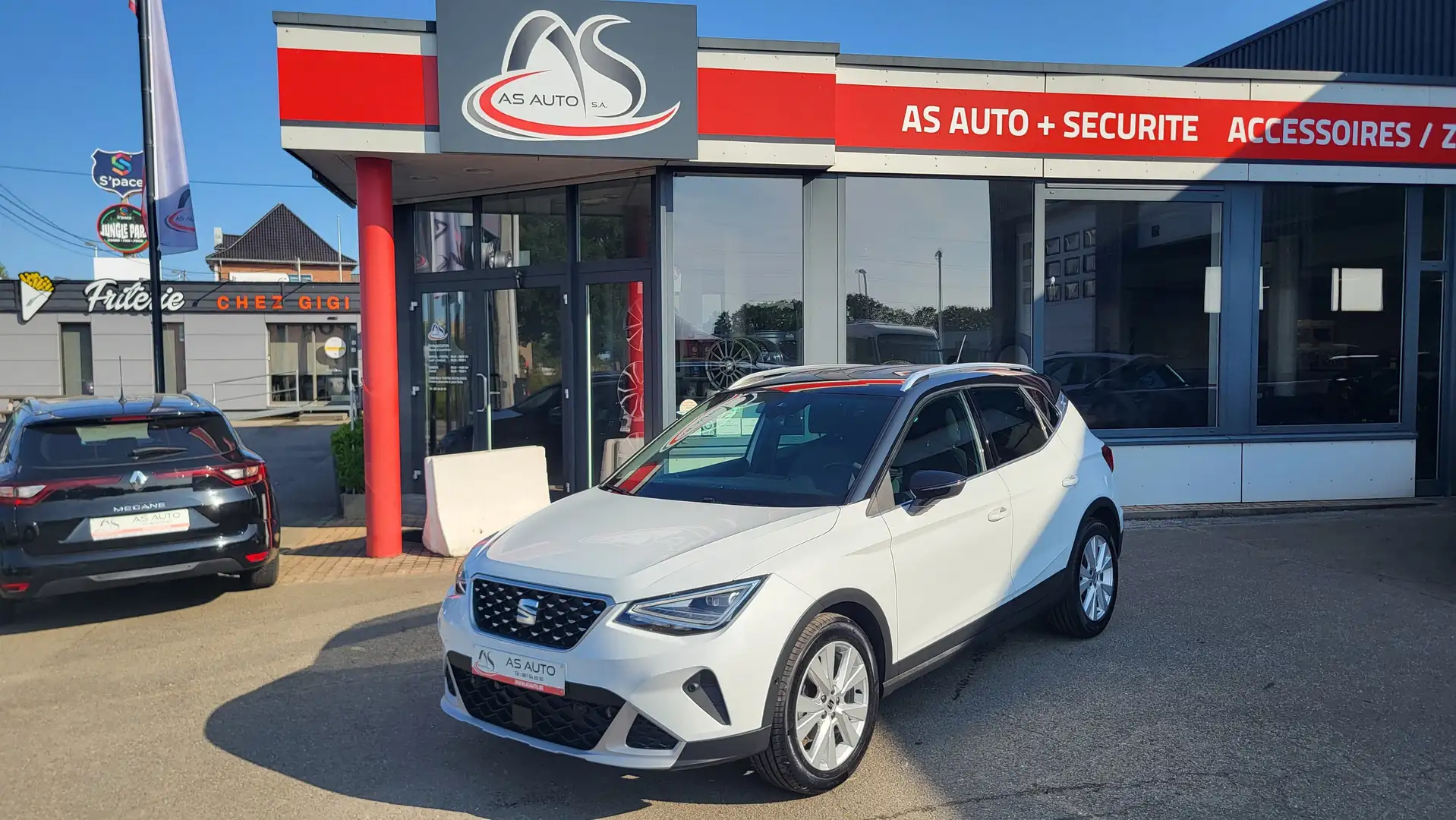 SEAT Arona 1.0 TSI 110cv Xperience DSG Blanc - 2