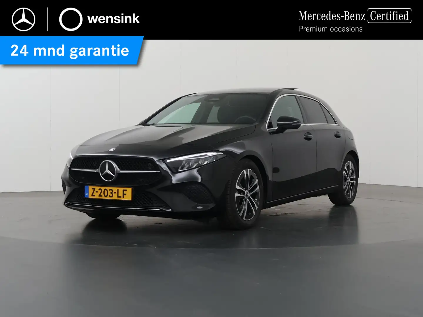 Mercedes-Benz A 180 Star Edition Luxury Line | Panoramadak | Achteruit Noir - 1