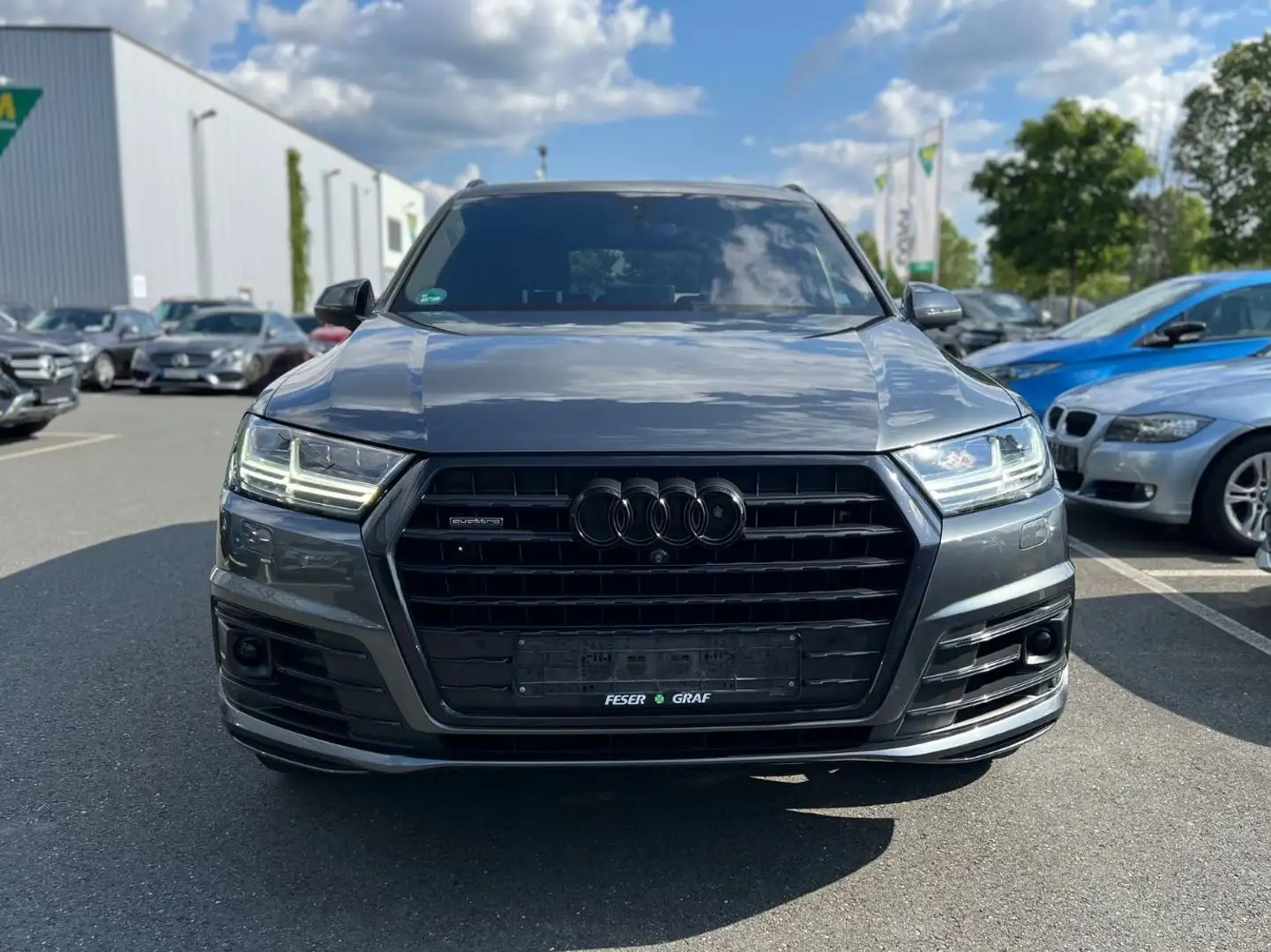 Audi Q7 50 TDI quattro S line/7 Sitzer/TopAusstattung Gris - 2