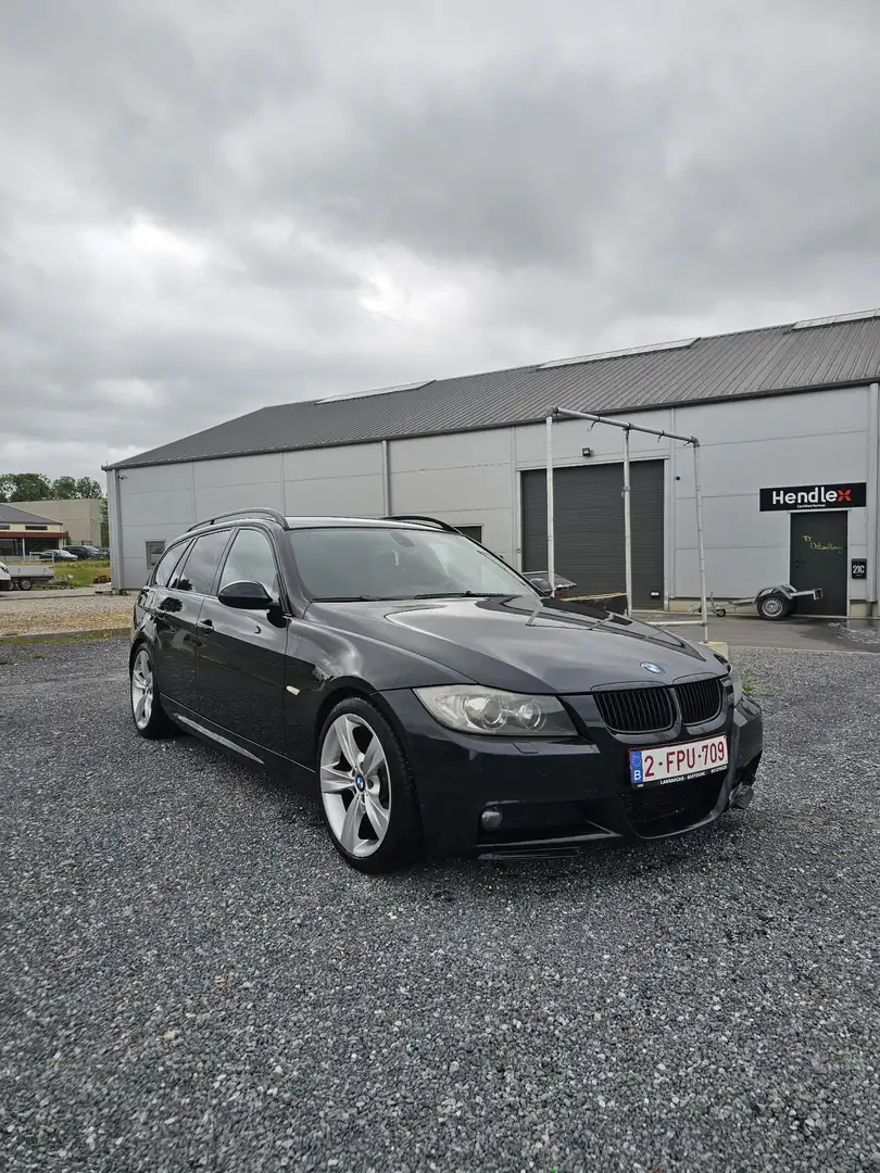 BMW 320 Touring Blauw - 1