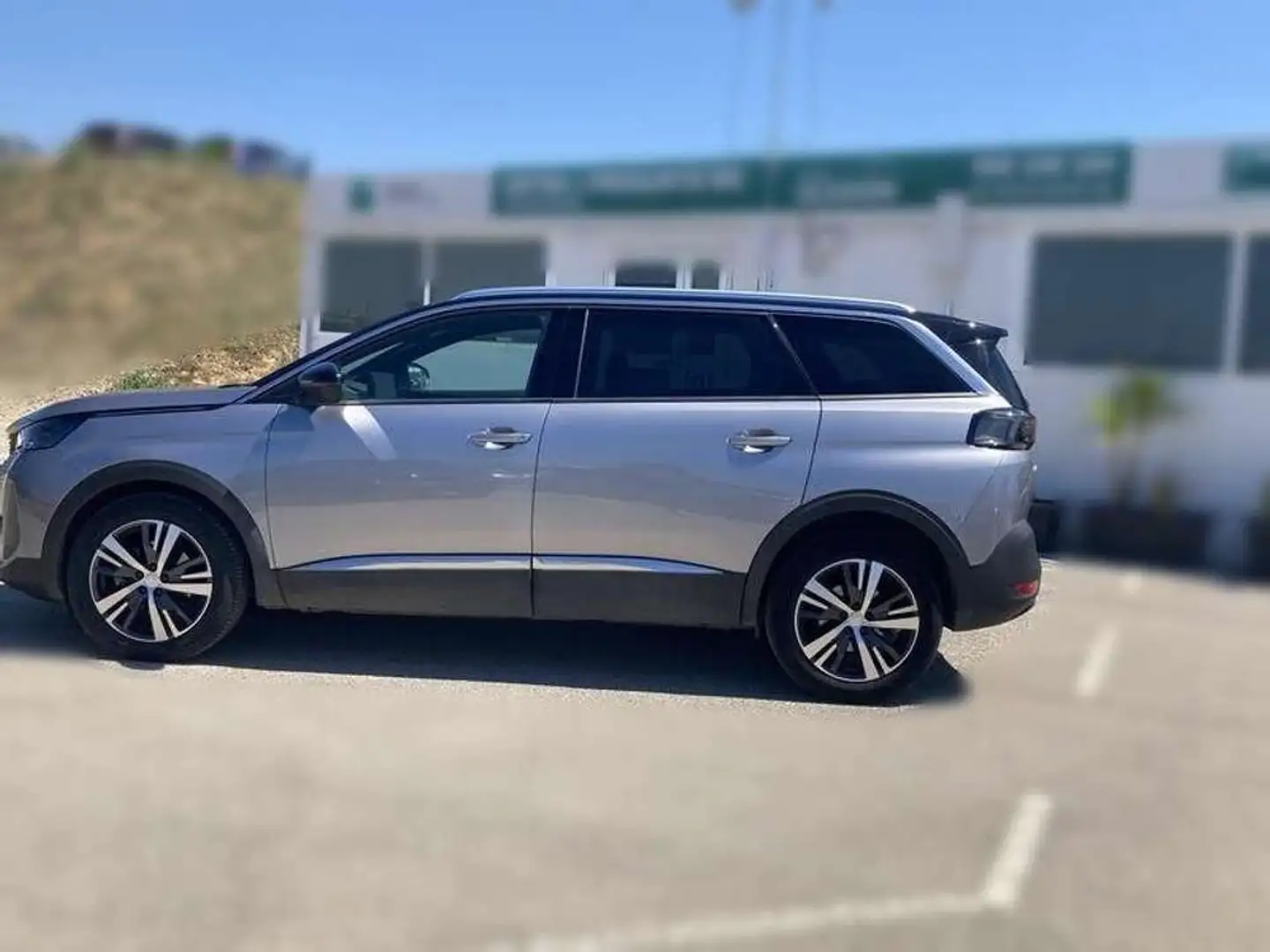 Peugeot 5008 1.5 BlueHDi 96kW S&S Allure Pack EAT8 Gris - 2