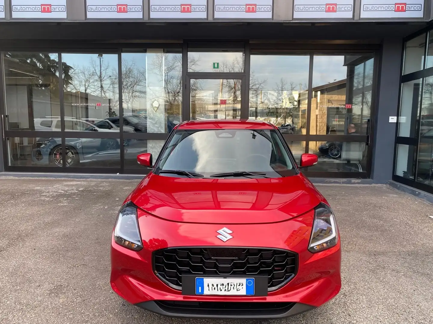 Suzuki Swift Swift 1.2h Top 2wd "SOLO 600KM" Rouge - 2