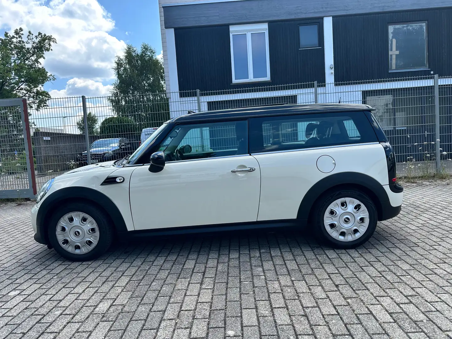 MINI Cooper Clubman Cooper Weiß - 2