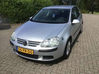 Volkswagen Golf 1.6