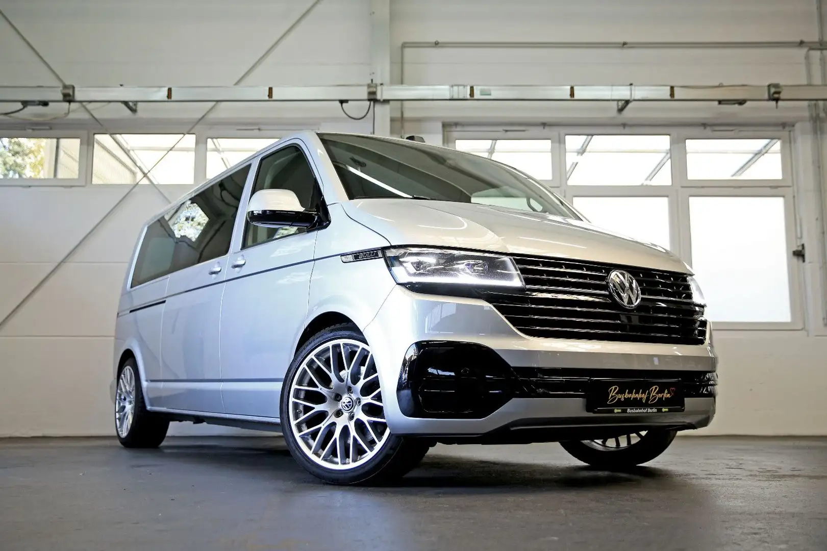 Volkswagen T6 Kombi T6.1 Kombi 5 Sitze lang DSG Standheizung LED Silber - 2