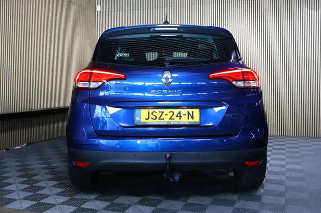 Renault Scenic view 10
