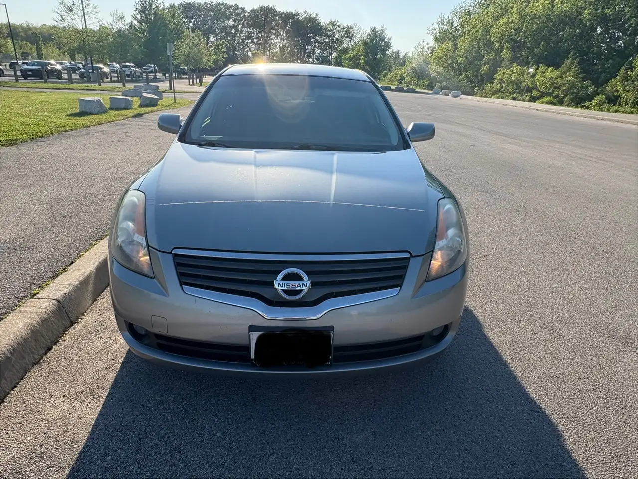 Nissan Altima снимка Nissan Altima