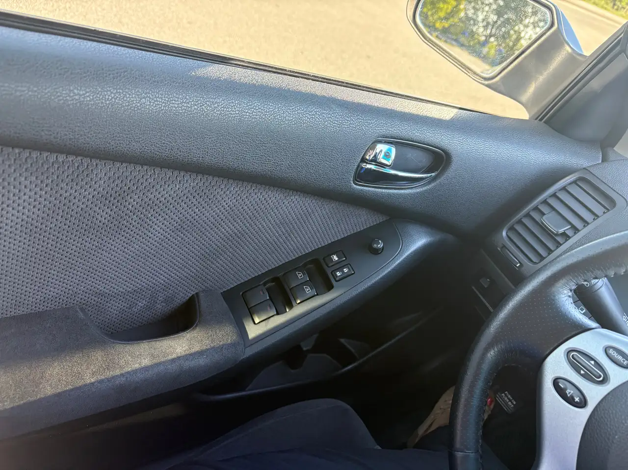 Nissan Altima снимка Nissan Altima