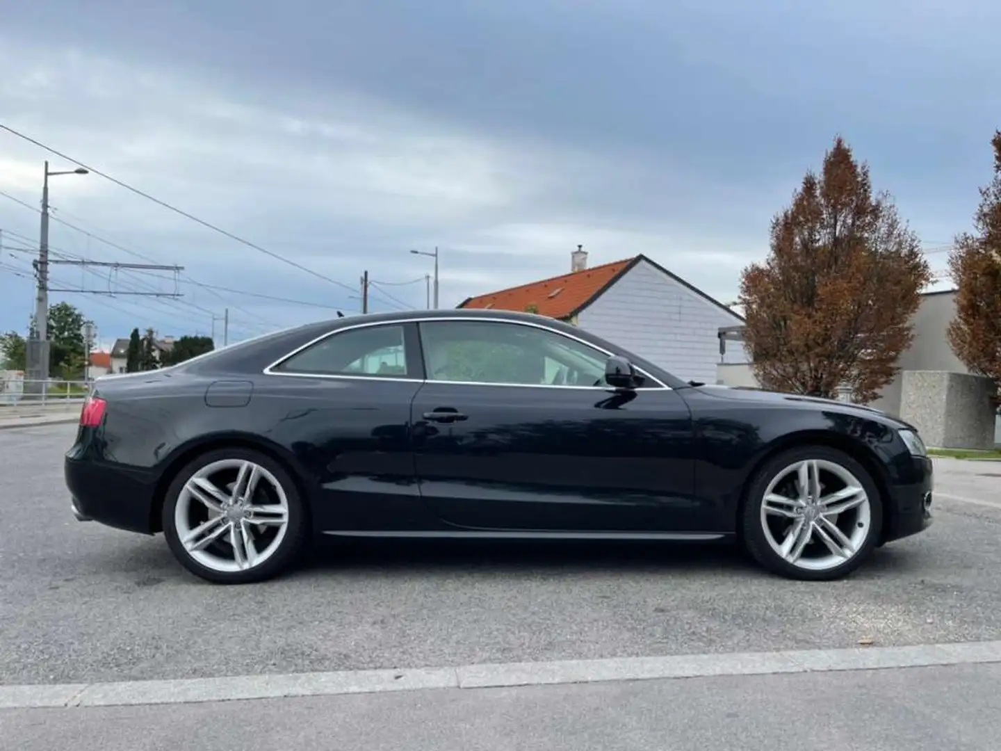 Audi A5 A5 Coupé 3,2 FSI V6 quattro Schwarz - 1