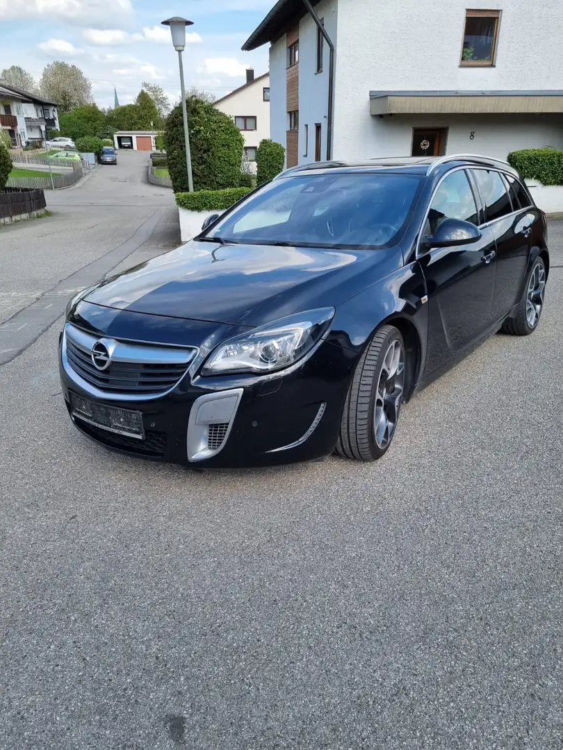 Opel Insignia OPC Sportstourer 2.8 V6 4x4 Unlimited Czarny - 1